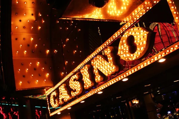 bonus slot Playtech mobile app interface showing live casino tables and sportsbook menu